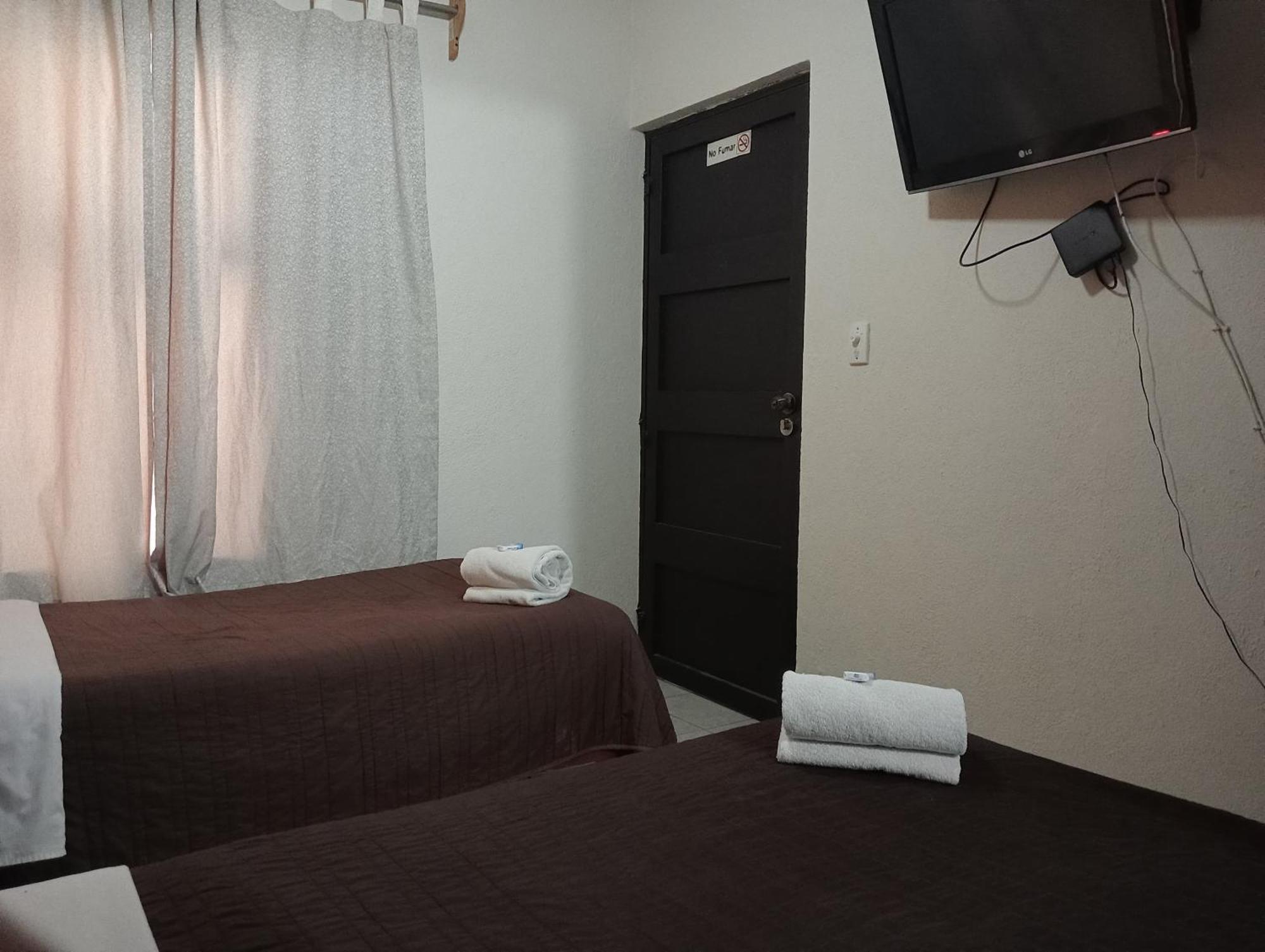 Residencia San Pablo Hostel Querétaro Εξωτερικό φωτογραφία